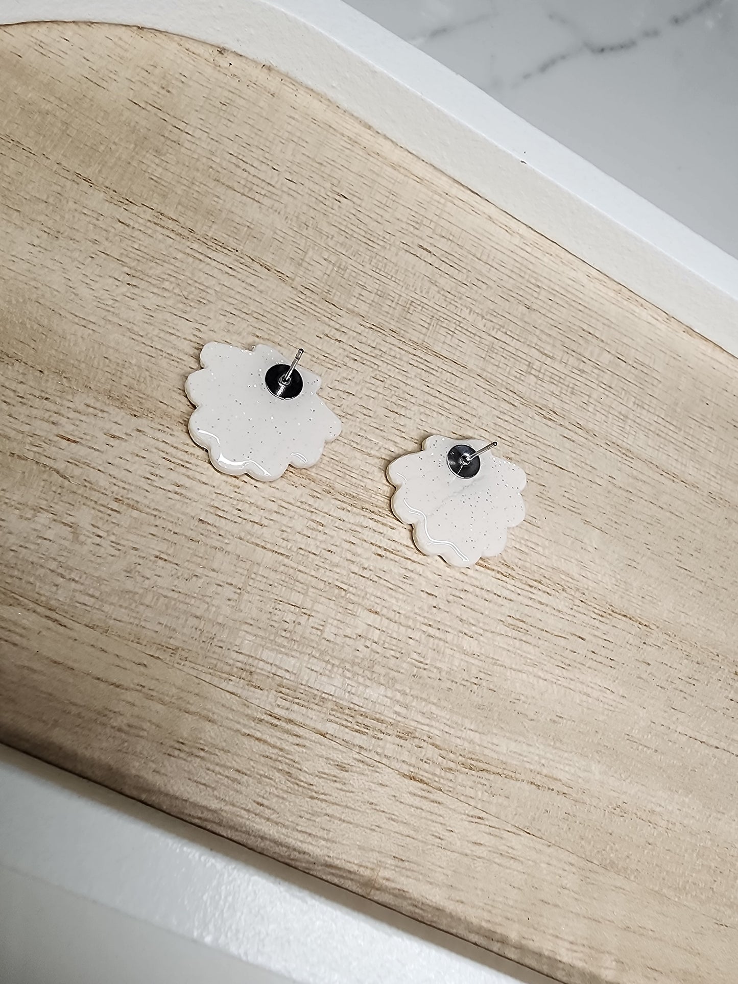 Glittery White Seashell Stud Earrings
