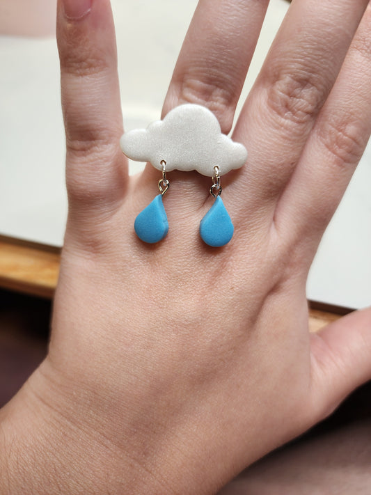 Cloudy Raindrop Ring